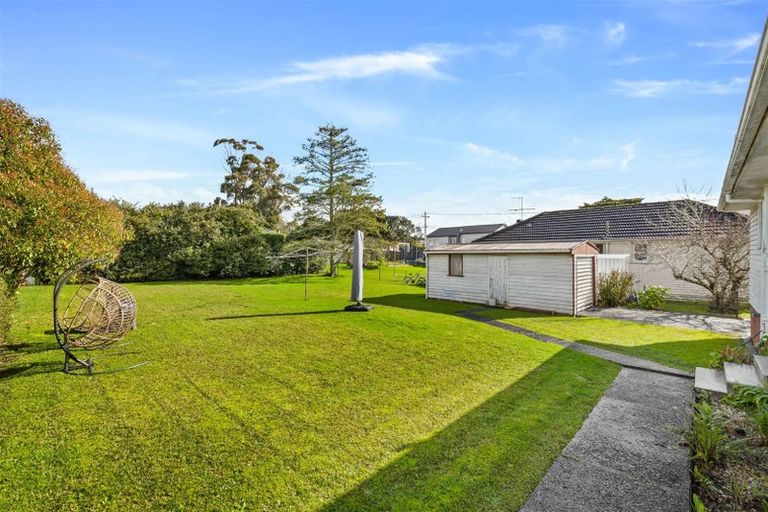 Photo of property in 318 Swanson Road, Henderson, Auckland, 0610