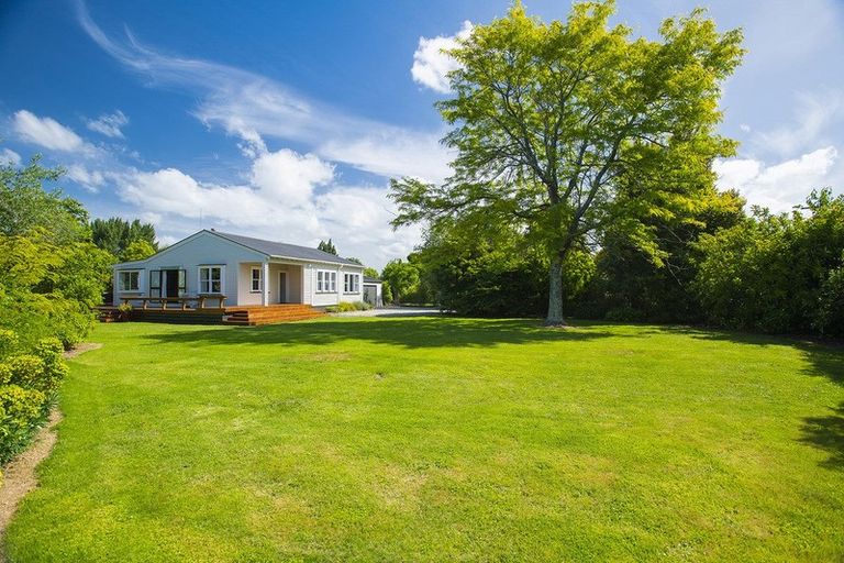 Photo of property in 42 Whitmore Road, Ormond, Gisborne, 4071