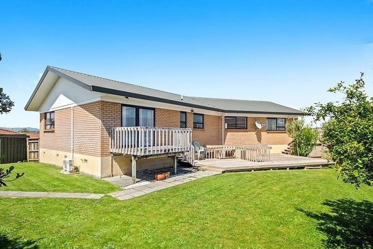 Photo of property in 7 Churchill Terrace, Waiuku, 2123