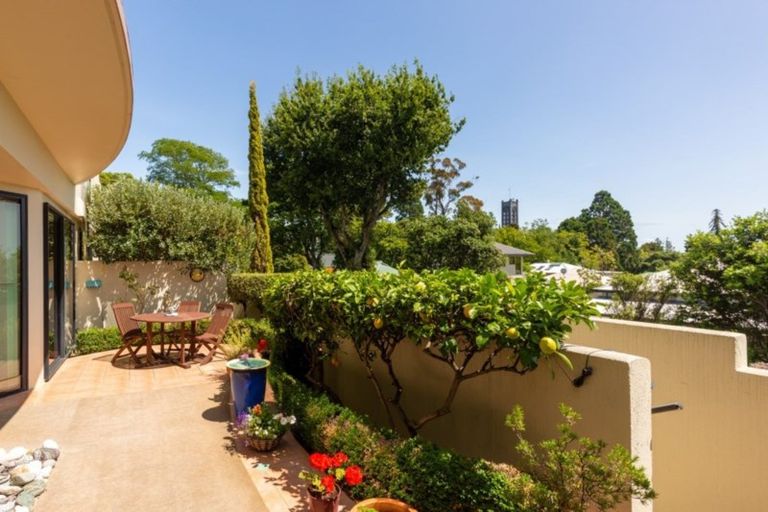 Photo of property in 6/27 Shelbourne Street, Nelson, 7010