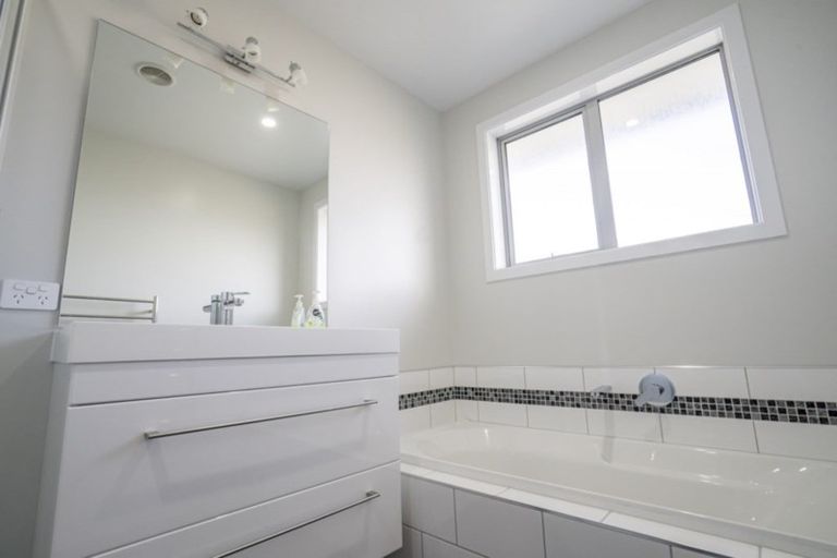 Photo of property in 10 Rodeo Drive, Te Anau, 9600