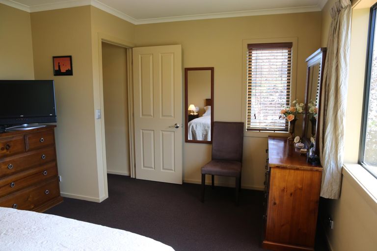 Photo of property in 3 Achil Street, Cromwell, 9310