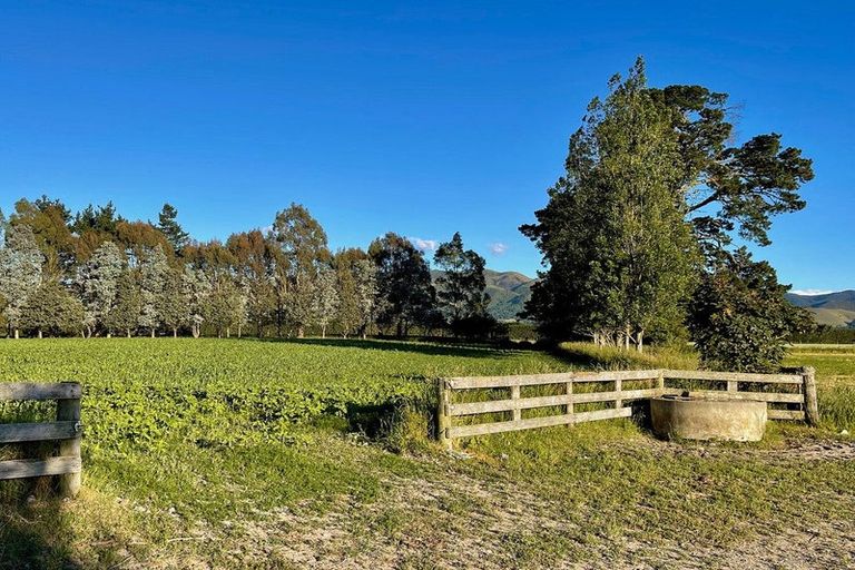 Photo of property in 48 Gardiners Road, Starvation Hill, 7495