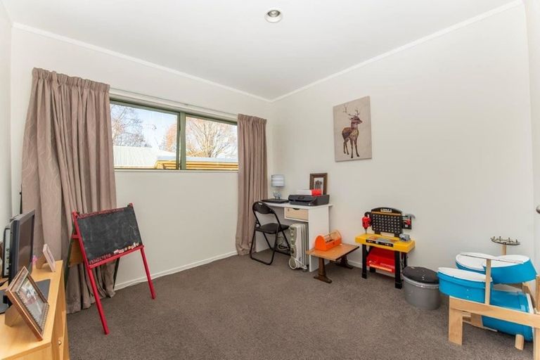 Photo of property in 121 Burns Street, Leamington, Cambridge, 3432