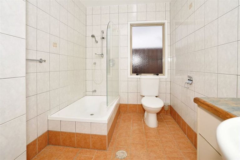 Photo of property in 5 Sudbury Court, Rototuna North, Hamilton, 3210