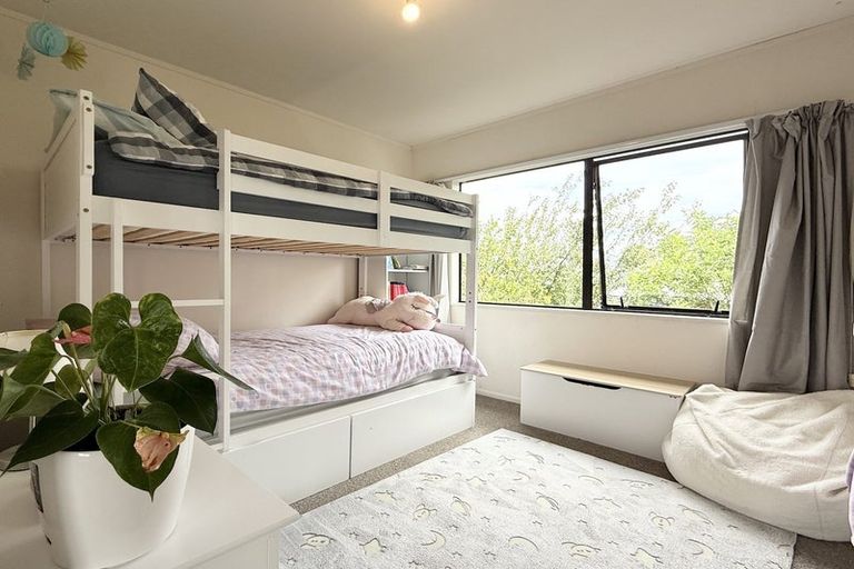 Photo of property in 1/50 Simmental Crescent, Somerville, Auckland, 2014