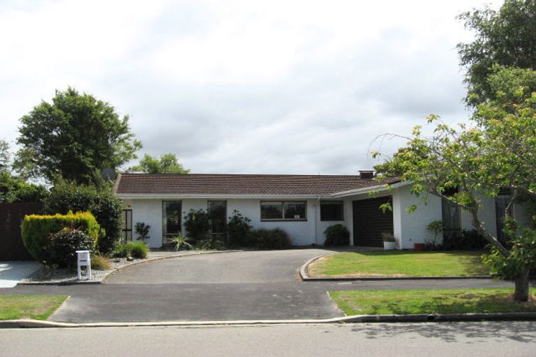 Photo of property in 10 Rosedale Place, Avonhead, Christchurch, 8042