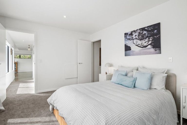 Photo of property in 11 Mckellar Drive, Jacks Point, Queenstown, 9371