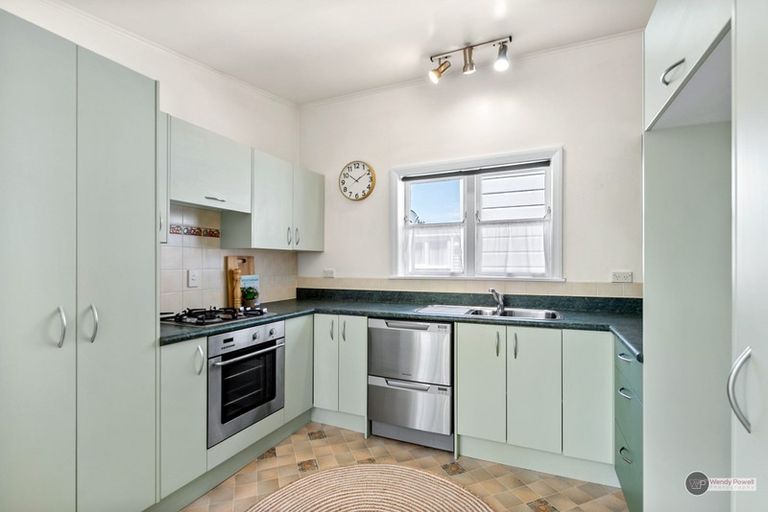 Photo of property in 10 Buick Street, Petone, Lower Hutt, 5012