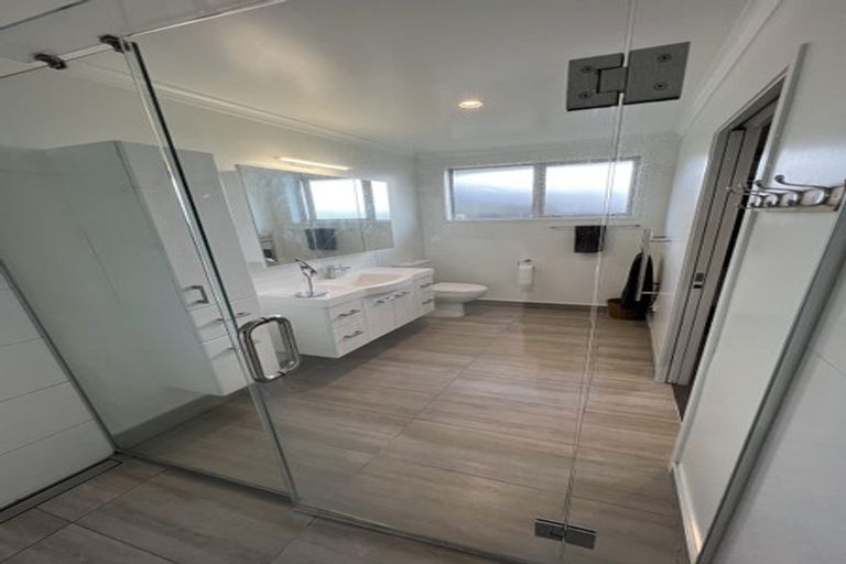 Photo of property in 12 Glen Wallace Road, Waipu, 0510