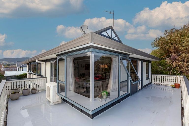 Photo of property in 300 Rosetta Road, Raumati Beach, Paraparaumu, 5032