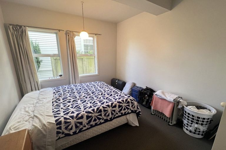 Photo of property in 2/2 Brooklyn Terrace, Brooklyn, Wellington, 6021