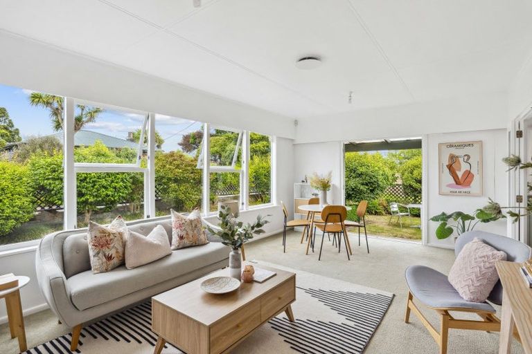 Photo of property in 22 Iti Street, Otaki, 5512