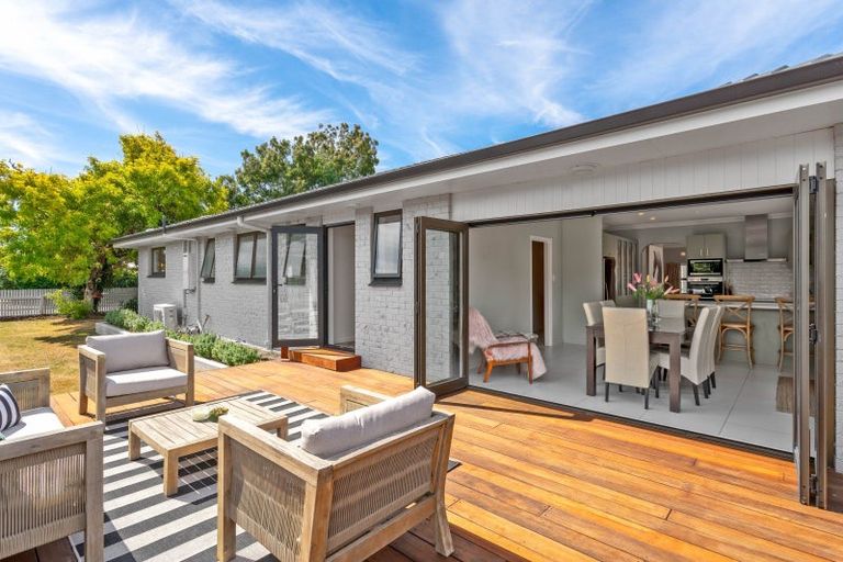 Photo of property in 72 Venice Street, Martinborough, 5711