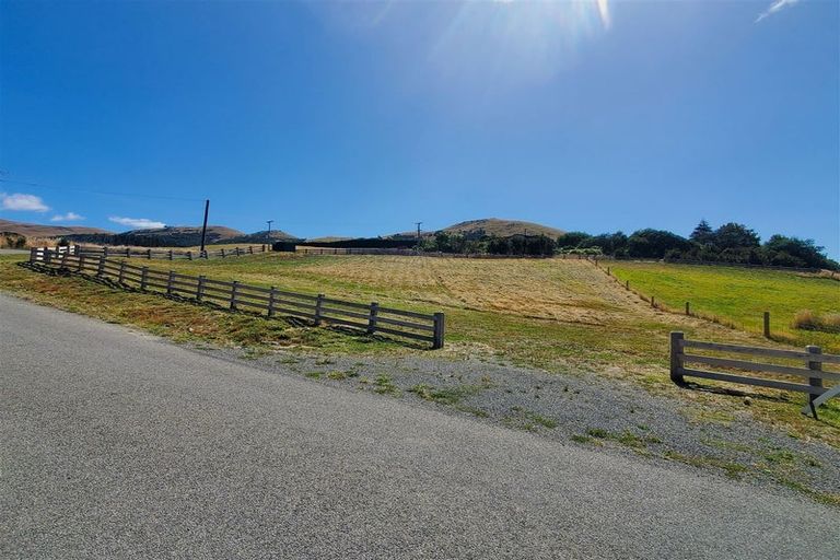 Photo of property in 32 Cemetery Road, Wainui, French Farm, 7582