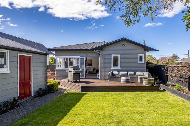 Photo of property in 99 Flockton Street, Mairehau, Christchurch, 8013