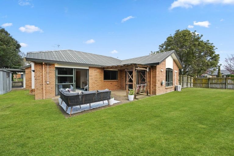 Photo of property in 1 Diomede Glade, Flagstaff, Hamilton, 3210