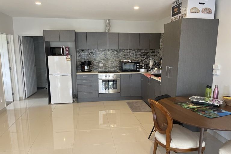 Photo of property in 15b Glendhu Road, Bayview, Auckland, 0629