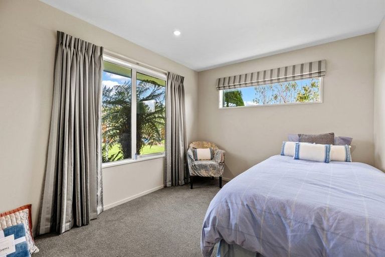 Photo of property in 13 Lynley Drive, West Melton, 7618