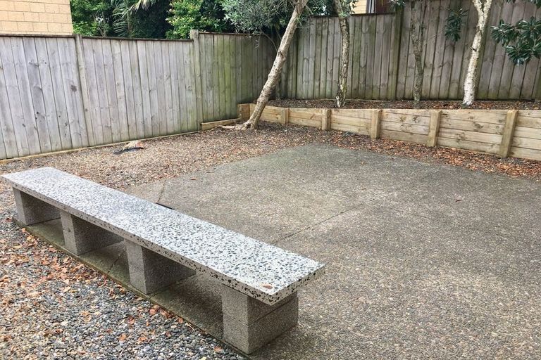 Photo of property in 98 Cyril French Drive, Flat Bush, Auckland, 2016