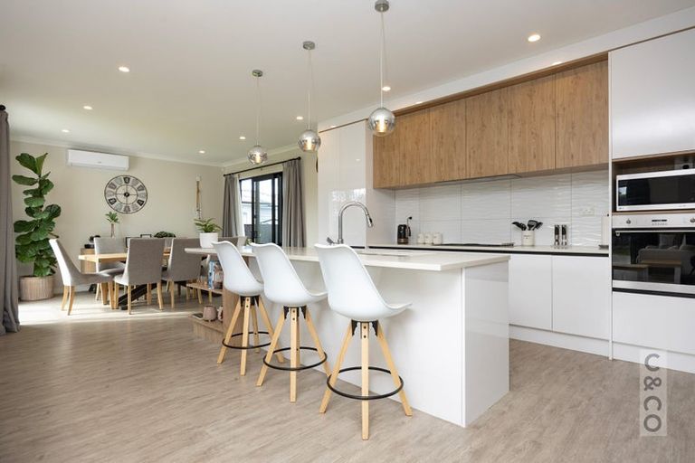 Photo of property in 91 Muriwai Road, Waimauku, 0812