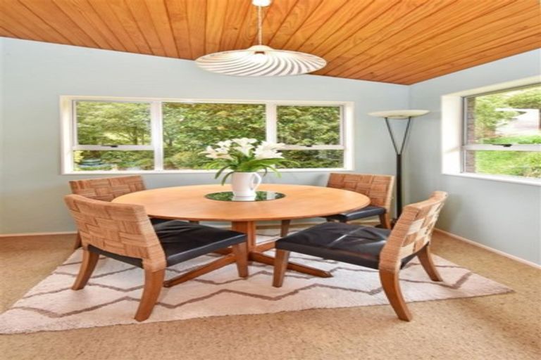 Photo of property in 73 Cherrington Road, Clevedon, Papakura, 2582