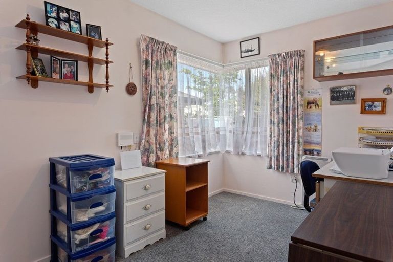 Photo of property in 36a Grants Road, Papanui, Christchurch, 8053