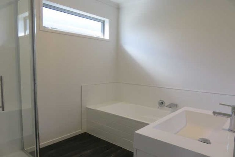 Photo of property in 60a Storey Avenue, Forest Lake, Hamilton, 3200