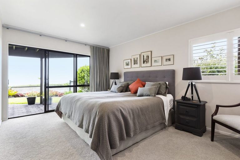 Photo of property in 161 Mellons Bay Road, Mellons Bay, Auckland, 2014