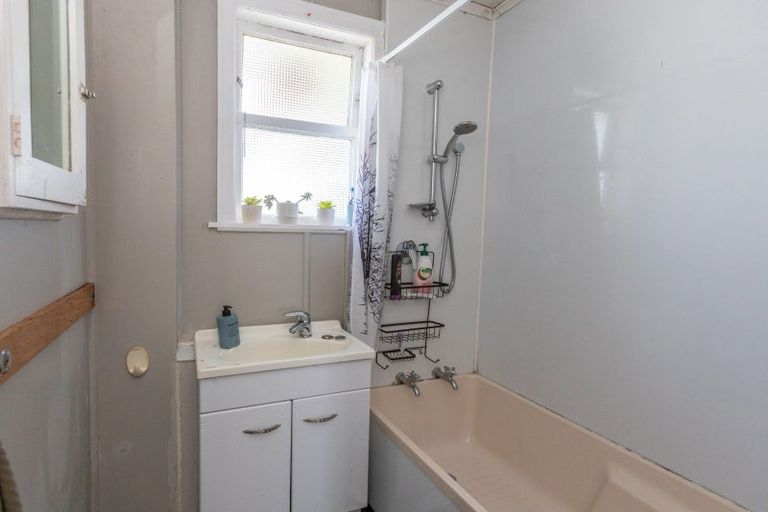 Photo of property in 4 Opatito Road, Paeroa, 3600