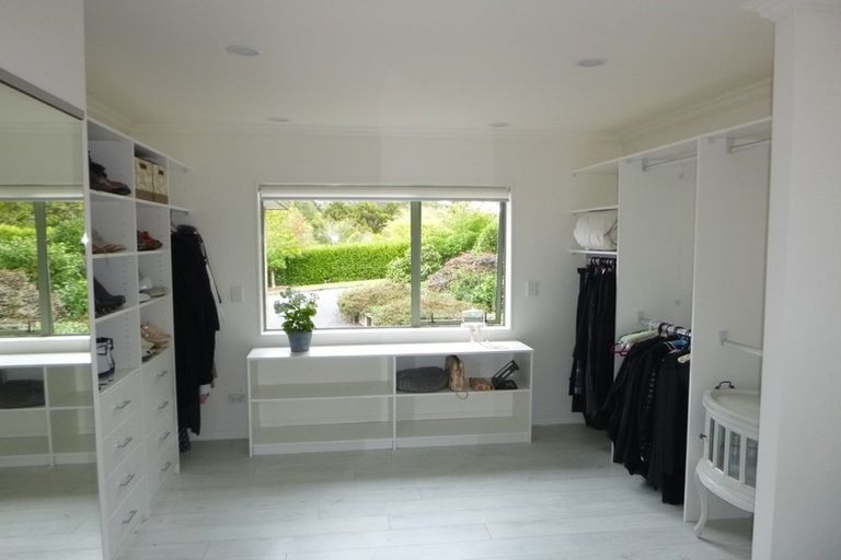 Photo of property in 83 Tawa Road, Kumeu, 0891