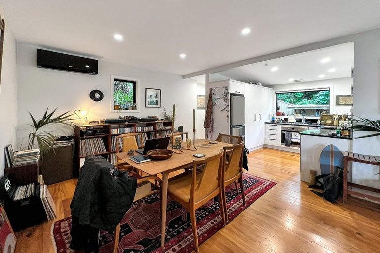 Photo of property in 6 Irvine Street, Aro Valley, Wellington, 6012