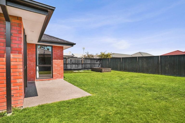 Photo of property in 36 Minerva Crescent, Woodend, 7610