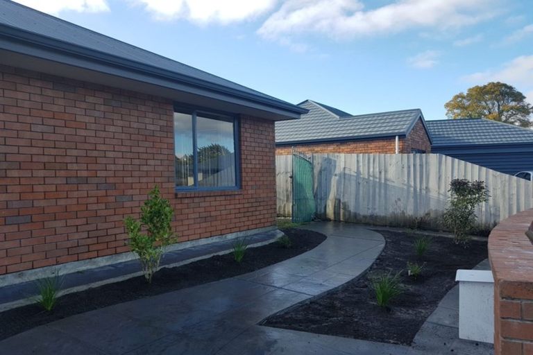 Photo of property in 63 Parade Court, Addington, Christchurch, 8024