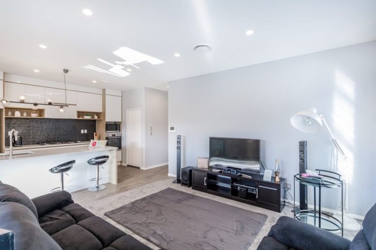 Photo of property in 91 Nobilo Road, Kumeu, 0810