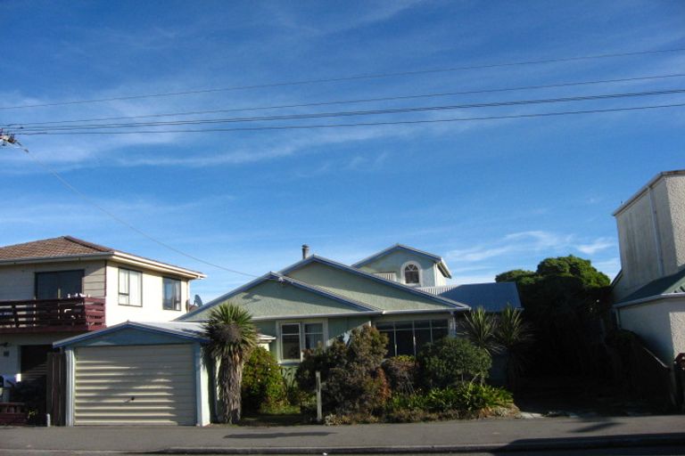 Photo of property in 257 Marine Parade, New Brighton, Christchurch, 8061