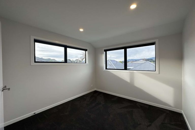 Photo of property in 36c Oxford Crescent, Ebdentown, Upper Hutt, 5018