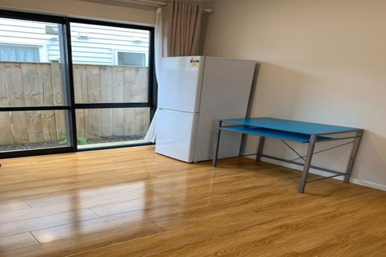 Photo of property in 24 Drumbuoy Drive, Flat Bush, Auckland, 2019
