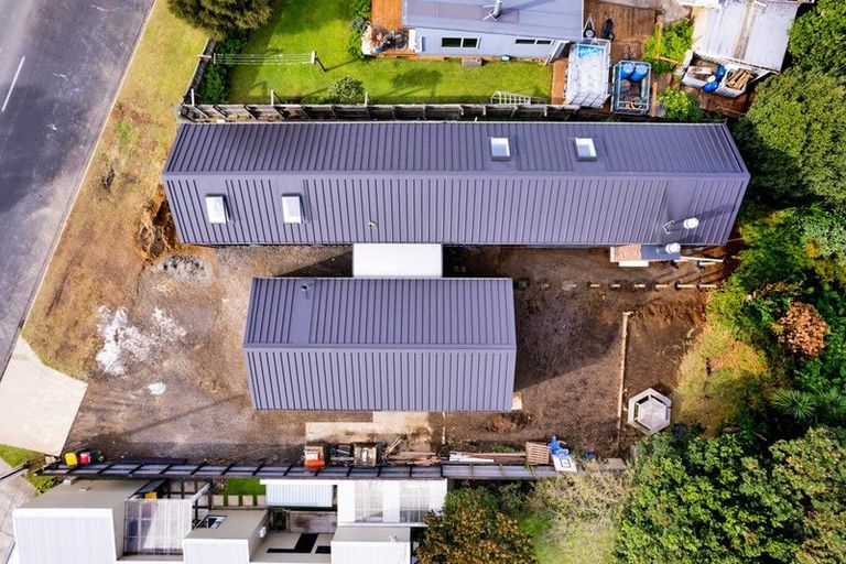 Photo of property in 88 Wairau Road, Oakura, 4314