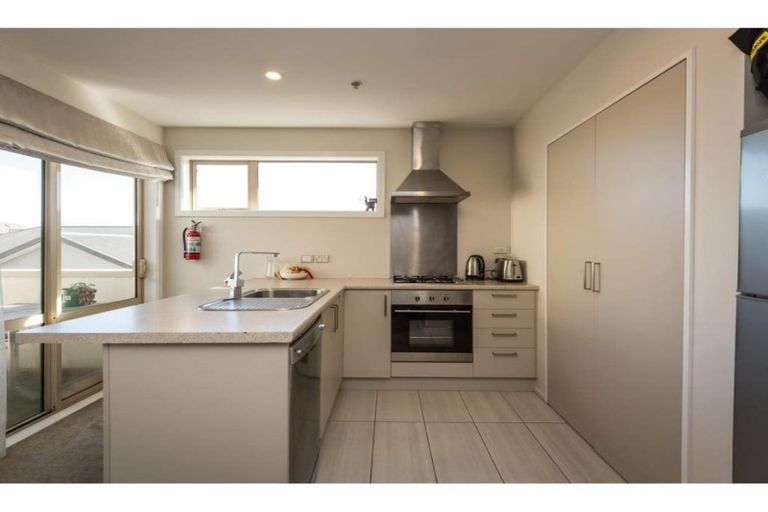 Photo of property in 6/9 Cameron Street, Sydenham, Christchurch, 8023