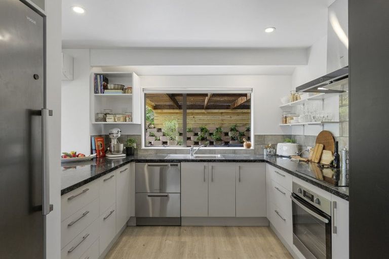 Photo of property in 93 Bowenvale Avenue, Cashmere, Christchurch, 8022