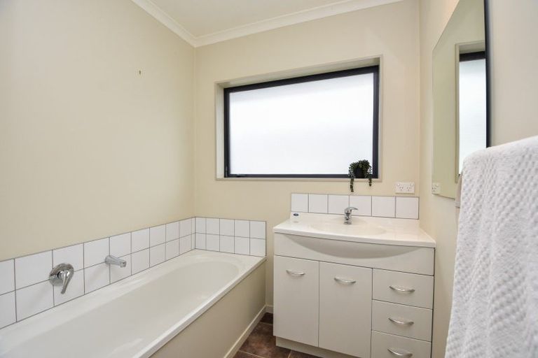 Photo of property in 24 Rexwood Street, Carterton, 5713