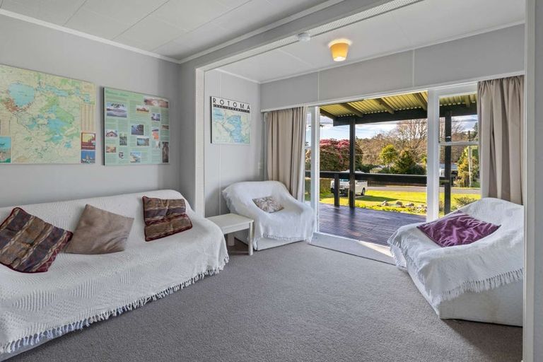 Photo of property in 18 Oxford Road, Lake Rotoma, Rotorua, 3074