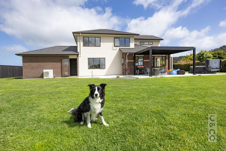 Photo of property in 30 Robert Might Road, Huapai, Kumeu, 0810