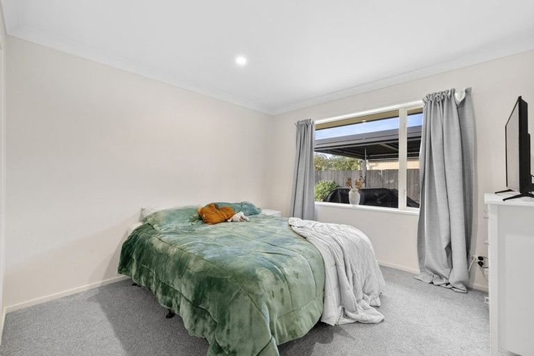 Photo of property in 55 Overbury Crescent, Rolleston, 7614