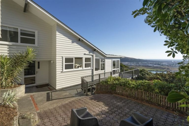 Photo of property in 249 Cannon Hill Crescent, Mount Pleasant, Christchurch, 8081