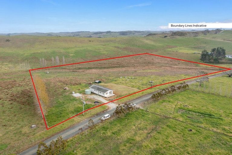 Photo of property in 63 Nukuroa Road, Oruawharo, Wellsford, 0975