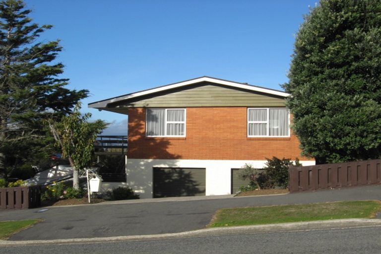 Photo of property in 123 Easther Crescent, Kew, Dunedin, 9012