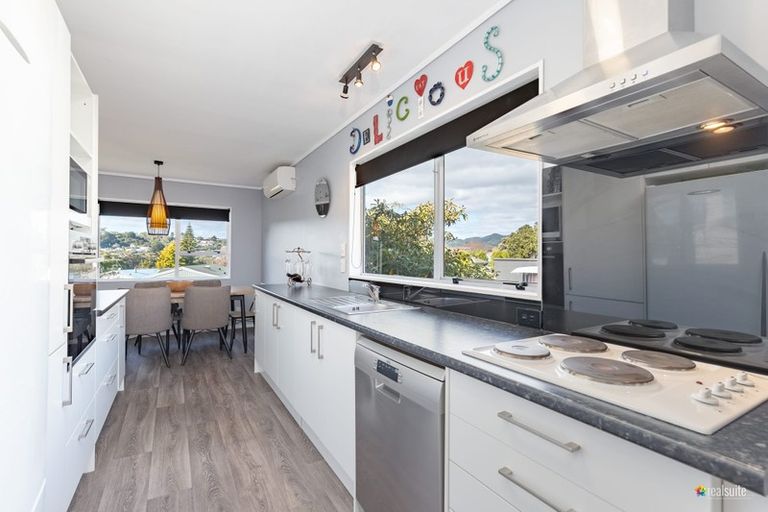 Photo of property in 59 Beaumaris Crescent, Ascot Park, Porirua, 5024