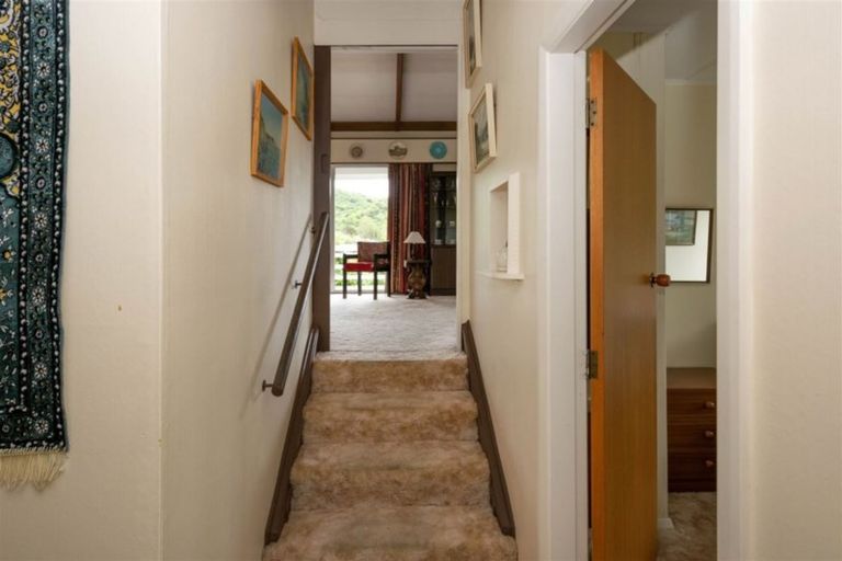 Photo of property in 50b Milton Terrace, Picton, 7220